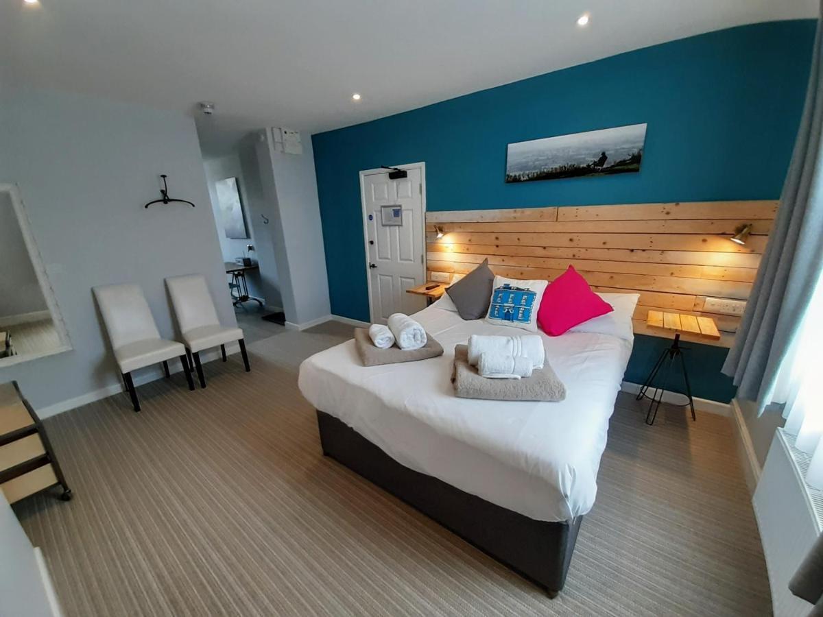 Cotswold Aparthotel 스트라우드 외부 사진
